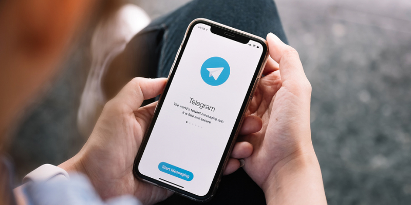 Telegram стал вторым самым популярным в мире мессенджером