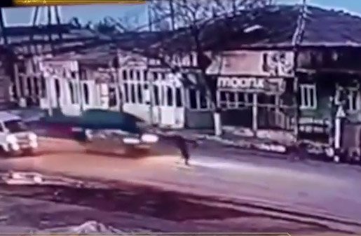 В Кашкадарье «Дамас» на скорости сбил 9-летнюю девочку, переходящую дорогу по пешеходному переходу 