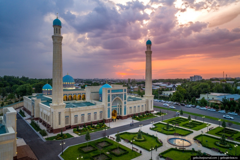 В Ташкенте с завтрашнего дня начнут перекрывать дороги возле мечетей. Список 