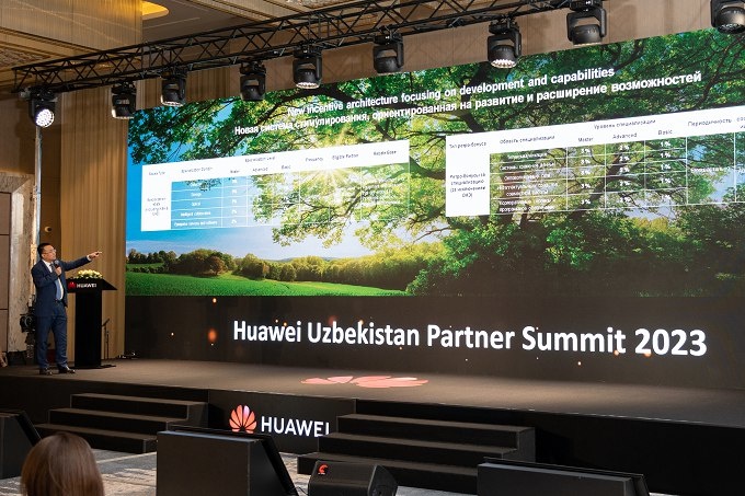 Huawei укрепляет партнерскую экосистему в Узбекистане для ускорения цифровой трансформации