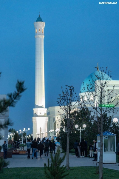 Как прошел праздничный хайит намаз в Ташкенте. Фоторепортаж