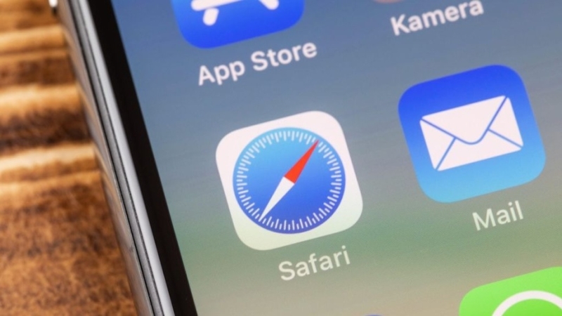 Как на iPhone закрыть все вкладки Safari одновременно