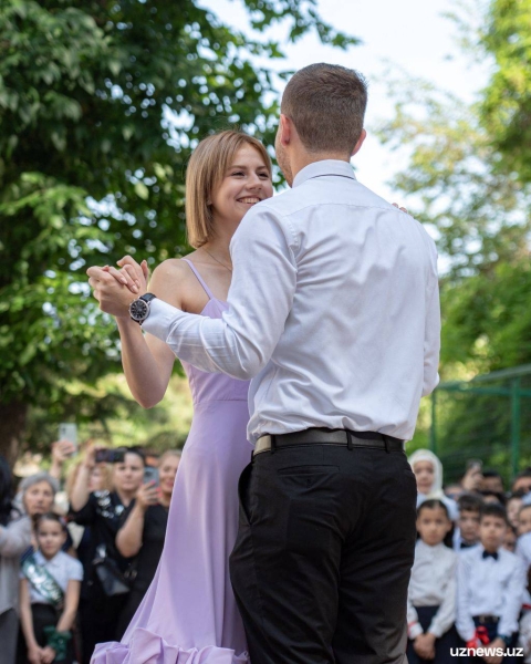 «Последний звонок» прозвенел в школах Узбекистана – фоторепортаж