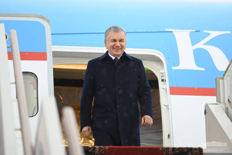 Президент Узбекистана прибыл с рабочим визитом в Москву