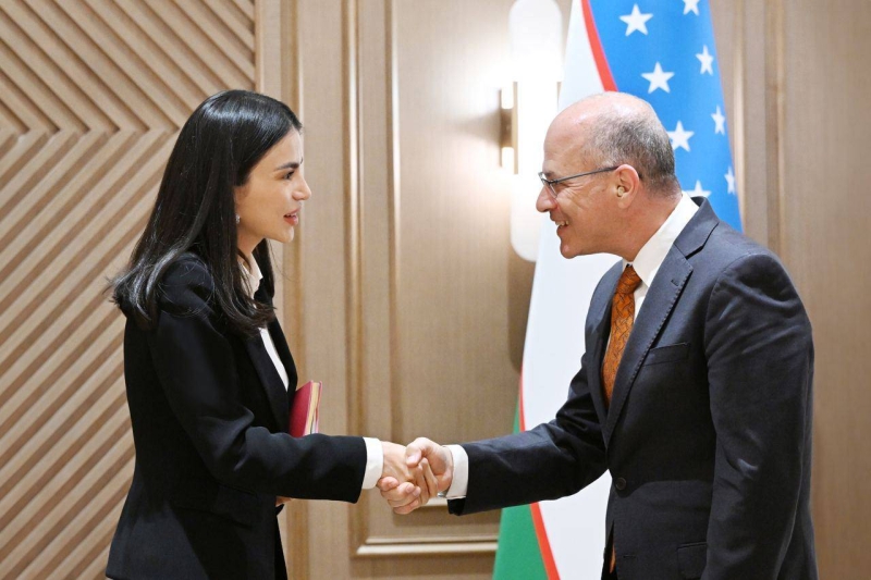 Саида Мирзиёева и Комил Алламжонов провели встречу с послом США в Узбекистане