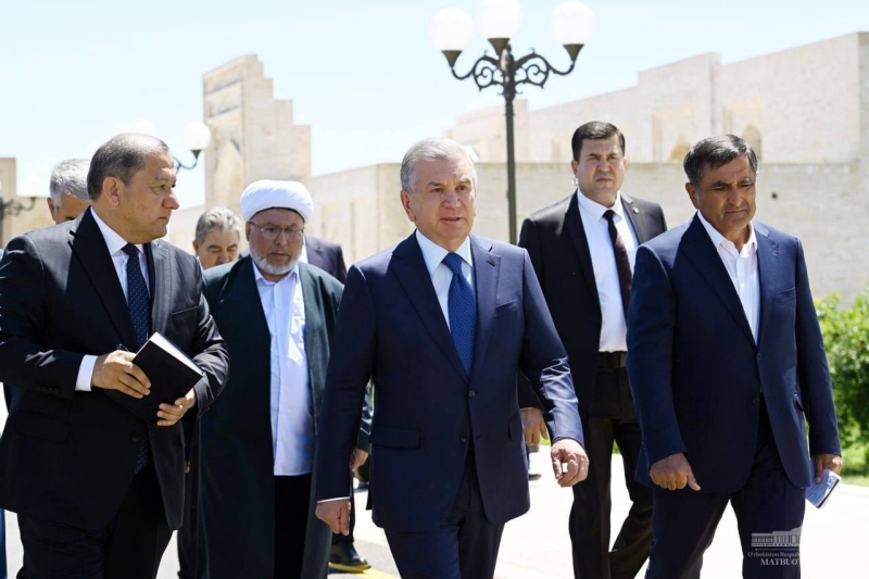 Шавкат Мирзиёев прибыл в Бухару