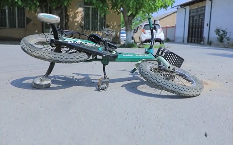 Трагическое ДТП в Намангане: водитель КамАЗа сбил 6-летнего мальчика на велосипеде