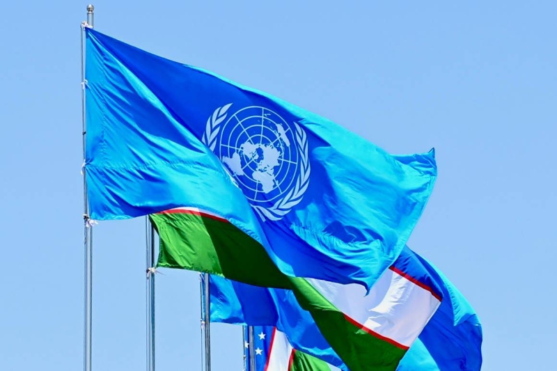 Генсек ООН Антониу Гутерриш прилетел в Узбекистан