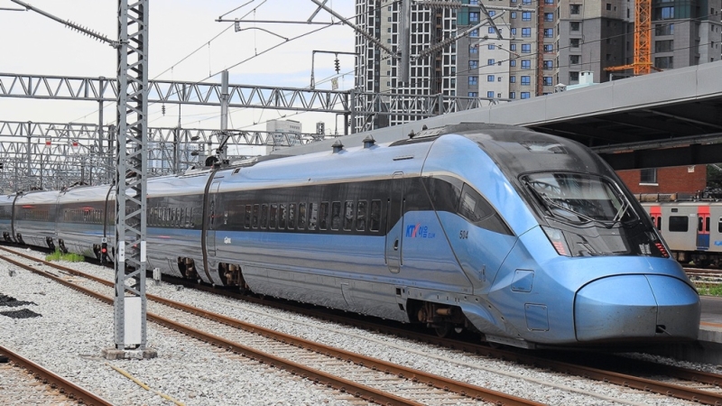 Корейская Hyundai Rotem поставит Узбекистану 6 высокоскоростных поездов