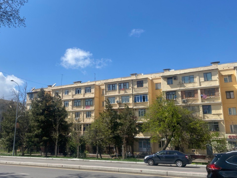 Продажи на рынке жилой недвижимости в Узбекистане немного оживились – ЦЭИР
