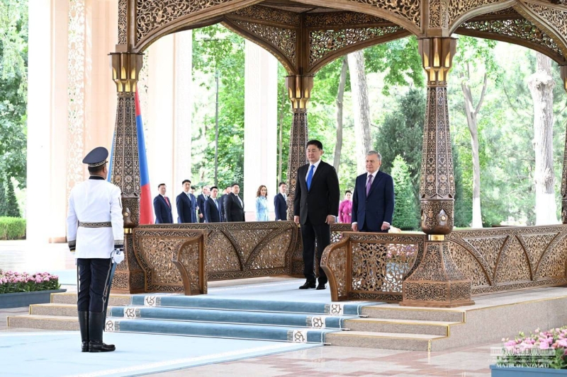 В резиденции «Куксарой» состоялась официальная встреча президента Монголии