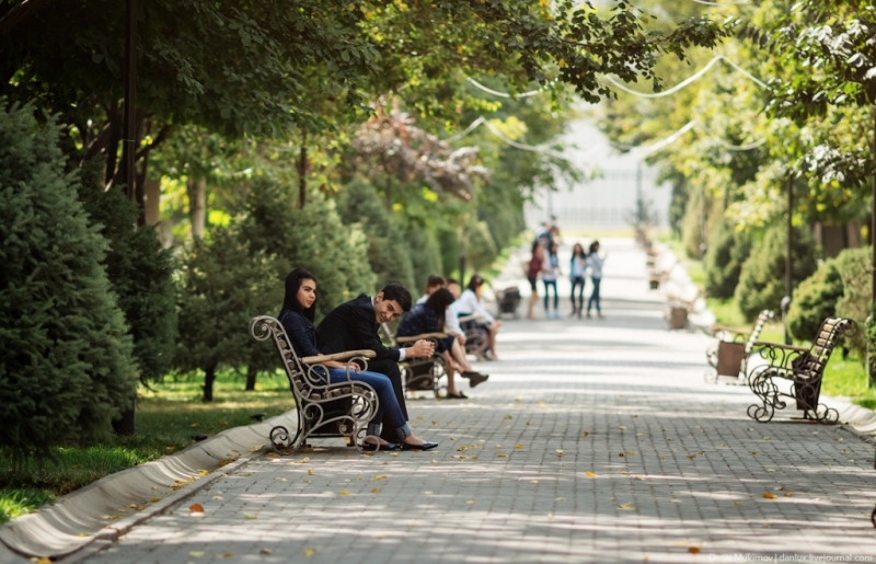В Узбекистане более счастливы и менее озабочены вопросом старения и внешности