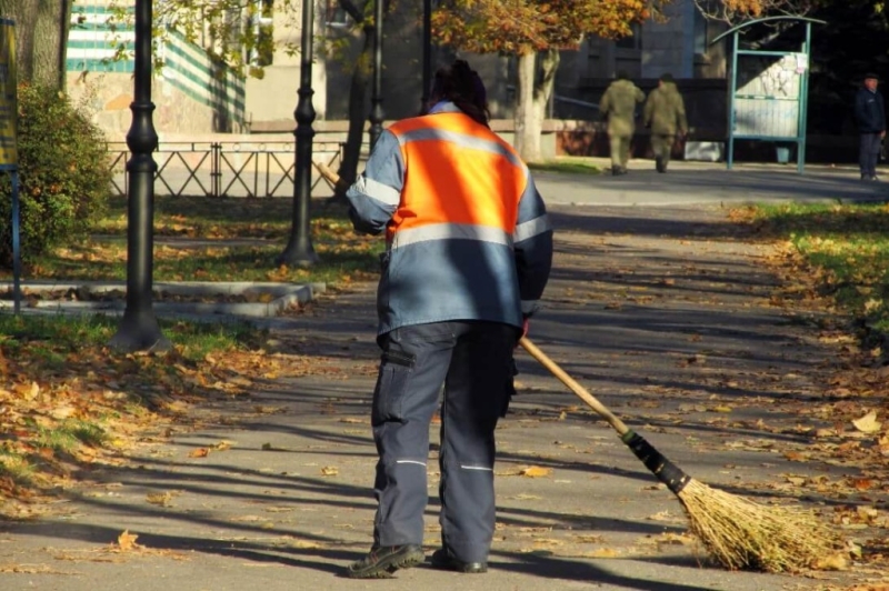 В Узбекистане создадут махаллинские сервисные компании для уборки улиц