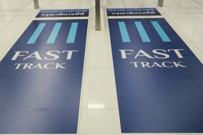 На КПП в Узбекистане запустят услугу Fast-track