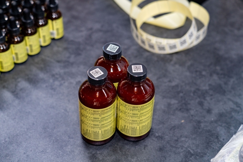 Новый уровень контроля и доверия. Как в Узбекистане проходит цифровая маркировка БАДов