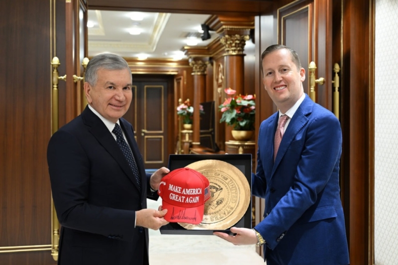 Шавкат Мирзиёев провел переговоры с делегацией США