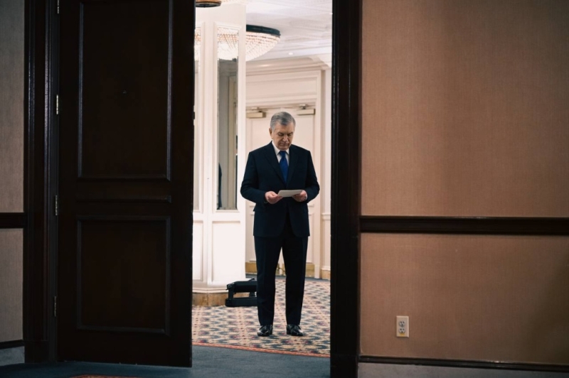 «Около 20 тысяч проверок и 21 тысяча нарушений устранены» — Мирзиёев поздравил профсоюзы с юбилеем