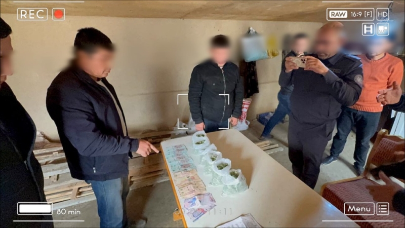 Самаркандские правоохранители за месяц пресекли незаконный оборот наркотиков на 14 миллиардов сумов. Видео