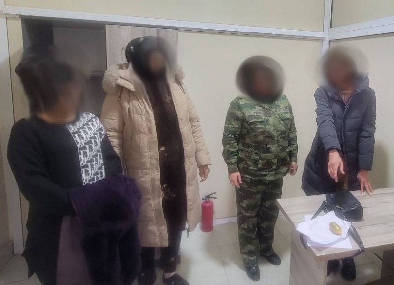 На границе Узбекистана пресечена попытка ввоза почти 800 граммов опия «живыми контейнерами»