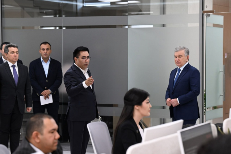 Бухара переходит на цифровое управление. ИИ нашел в регионе проекты на 7 триллионов сумов