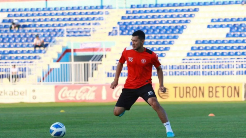 Футболист Хушнуд Авилов скончался в 27 лет после возможного ДТП