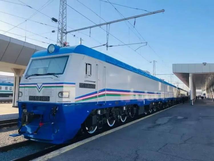 Российские производители поставили Узбекистану железнодорожную технику почти на полмиллиарда долларов