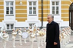 Дань памяти через поколения. Президент Узбекистана побывал на торжествах в честь 9 Мая в Москве